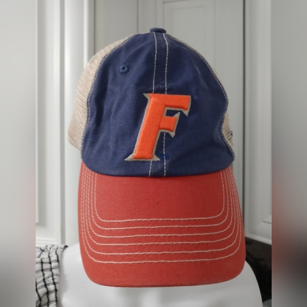 Vintage Top of the World Embroidered Florida Gators Mesh snapback trucker cap
